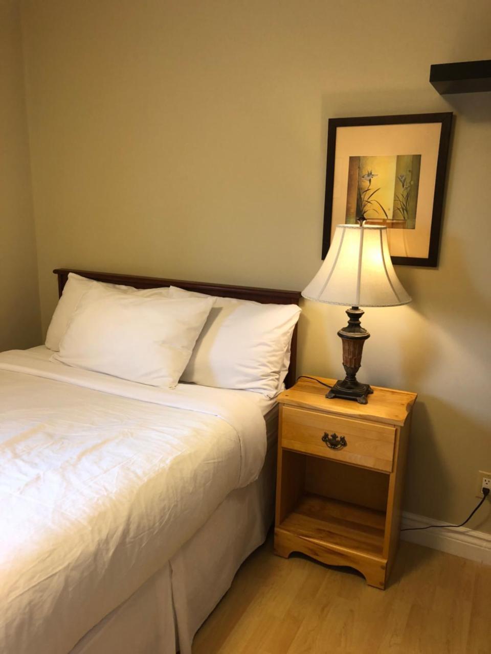Cozy Bedrooms Guest House فانكوفر المظهر الخارجي الصورة